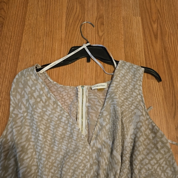 Calvin Klein Chiffon Maxi DRESS - Picture 5 of 6